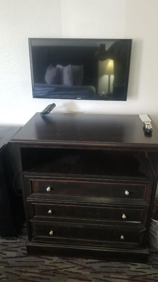 Hotel King Bed Hotel Room 110 Wi-Fi Booking Stillwater Exterior foto